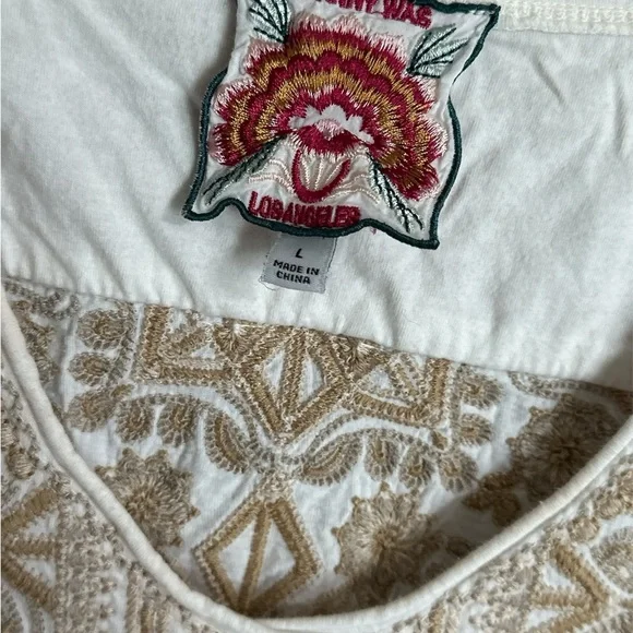 Johnny Was Women’s Embroidered Cream Tunic Top, Large - Picture 2 of 3